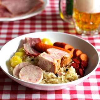 Sauerkraut (Choucroute Garnie)