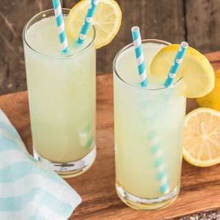 Easy Frozen Lemonade