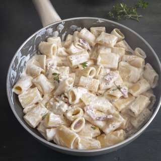 Quick and Easy Ricotta Pancetta Pasta