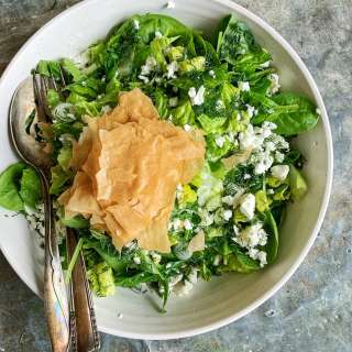 Spinach Feta Salad with Crispy Filo Chips