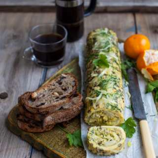 Cheesy Leek and Lentil Rolled Omelet with Artichokes