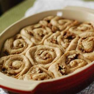 Cinnamon-Pecan Rolls with Vanilla Bean Glaze