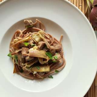 Whole-wheat pasta with lamb and artichokes from Sardinia