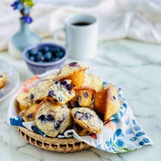 The Best Blueberry Muffins
