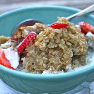 Overnight Apple Cinnamon Baked Oatmeal