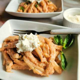 Sicilian Pesto Pasta (Pesto Alla Siciliana)