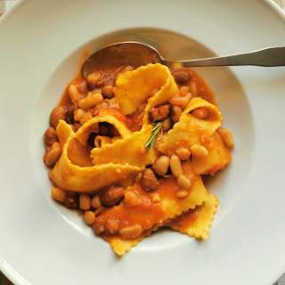 Italian pasta fagioli recipe (Perbureira)