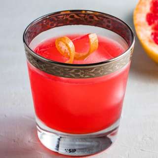 Grapefruit Gin Cocktail - Grapefruit Negroni