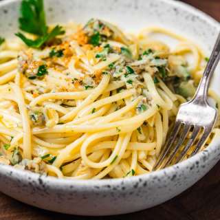 Linguine with Canned Clams