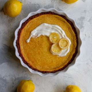 Lemon Pie with Whole Lemons