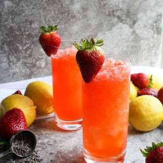 Strawberry Lemonade with Lavender