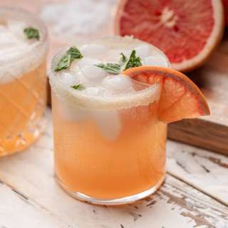 Classic Paloma with Mint