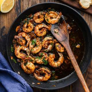 Gambas al Ajillo (Easy Spanish Garlic Shrimp)