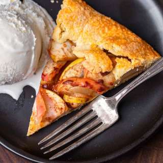 Apple Crostata