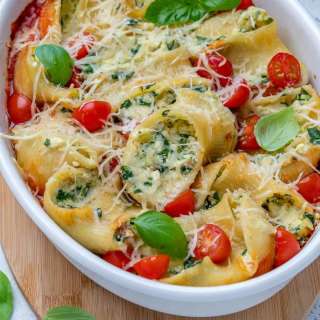 Spinach and Ricotta Stuffed Pasta