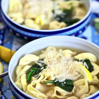 Easy Cheese Tortellini in Broth with Spinach