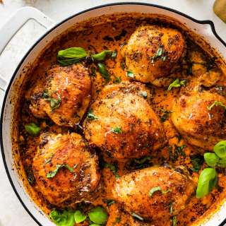 Baked Chicken Thighs in Cream Sauce Recipe