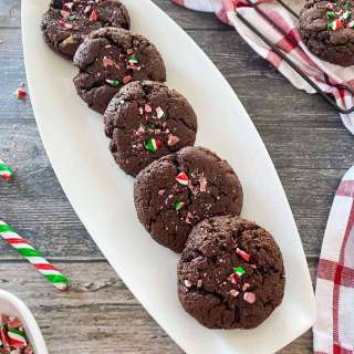 Easy Brownie Peppermint Cookies [Oil Free]