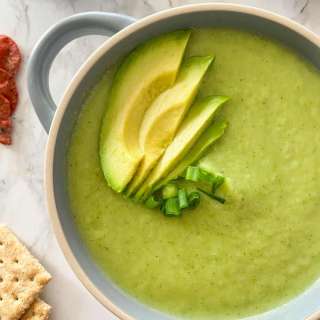 Dairy Free Broccoli Soup [So Easy!]