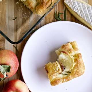 Apple and Brie Focaccia Bread