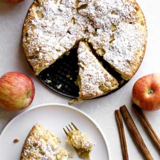 Italian Apple Cake Recipe