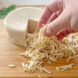 Shreddable Meltable Vegan Cheese [Oil Free Option]