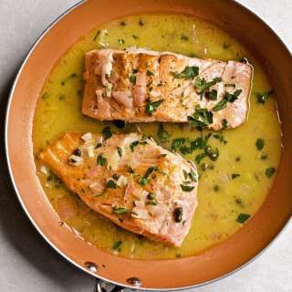 Pan Seared Salmon Piccata Sauce