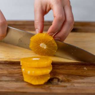 How to Cut an Orange (Without the Skin)