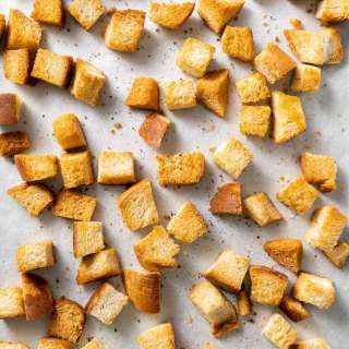 How to Make Homemade Croutons
