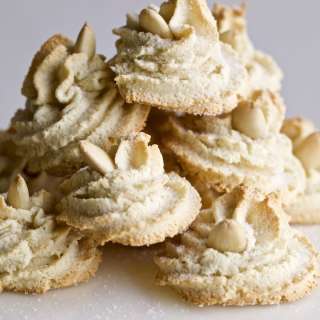 BEST Soft AMARETTI Cookies Recipe