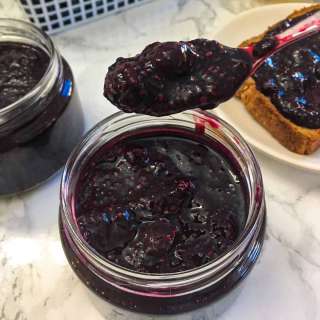 Healthy Blueberry Chia Jam - Low Sugar + No Pectin!