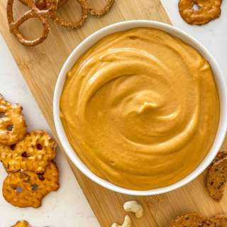 Vegan Beer Cheese Dip