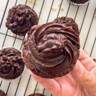 Healthy Vegan Chocolate Cupcakes