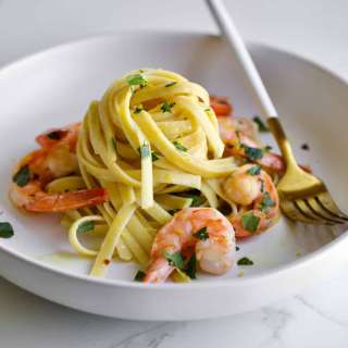 Best Easy Shrimp Scampi Recipe