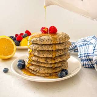 Healthy Vegan Lemon Poppy Seed Pancakes