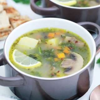Healthy Vegan Zuppa Toscana [Oil Free Option]