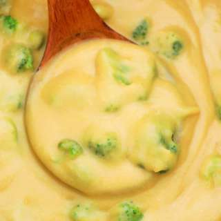 Vegan Broccoli Cheddar Soup