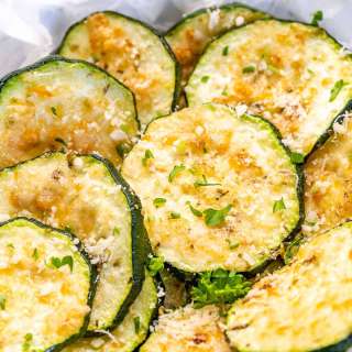Oven-Baked, Crispy Zucchini Chips