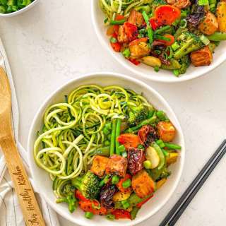 Szechuan Tofu w/ Veggies + Noodles