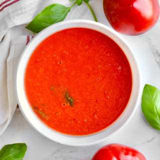 Homemade Marinara Sauce Recipe with Fresh Tomatoes