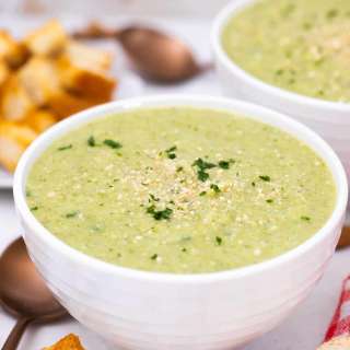 Broccoli Almond Soup