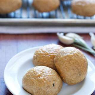 Roasted Garlic Potato Rolls