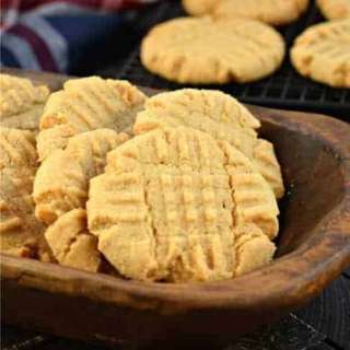 Homemade Peanut Butter Cookies Recipe