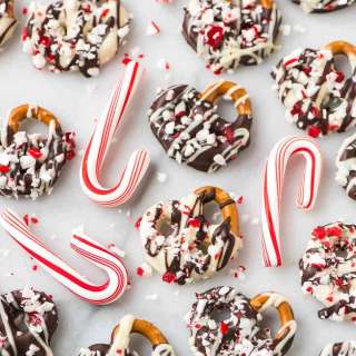 Chocolate Peppermint Covered Pretzels