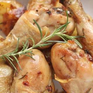 Chicken Drumsticks in Oven (with or without Potatoes)