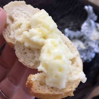 French Camembert on the Barbecue (with White Wine) and Vis Ma Vigne