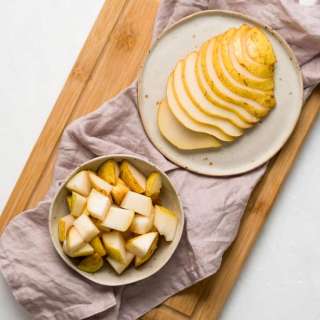 How to Cut a Pear (Into Slices or Cubes)
