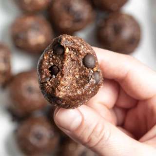 Double Chocolate Chip Date Energy Balls