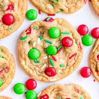 Christmas M&M'S Cookies
