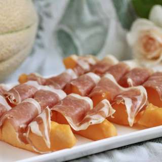 Prosciutto and Melon (Prosciutto e Melone)